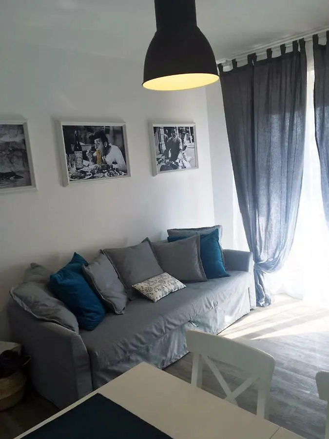 Domus Romuli Apartment Italy