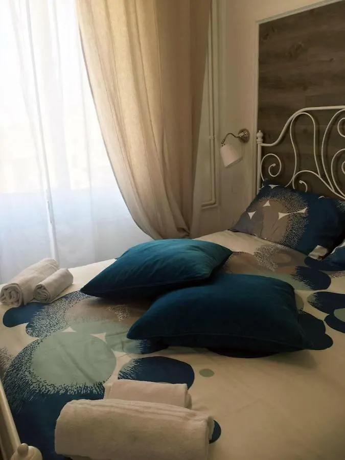 Domus Romuli Apartment